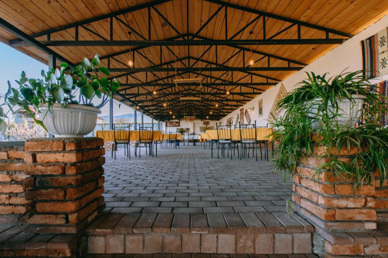 Hotel & Wine Cellar Arge Telavi Bagian luar foto
