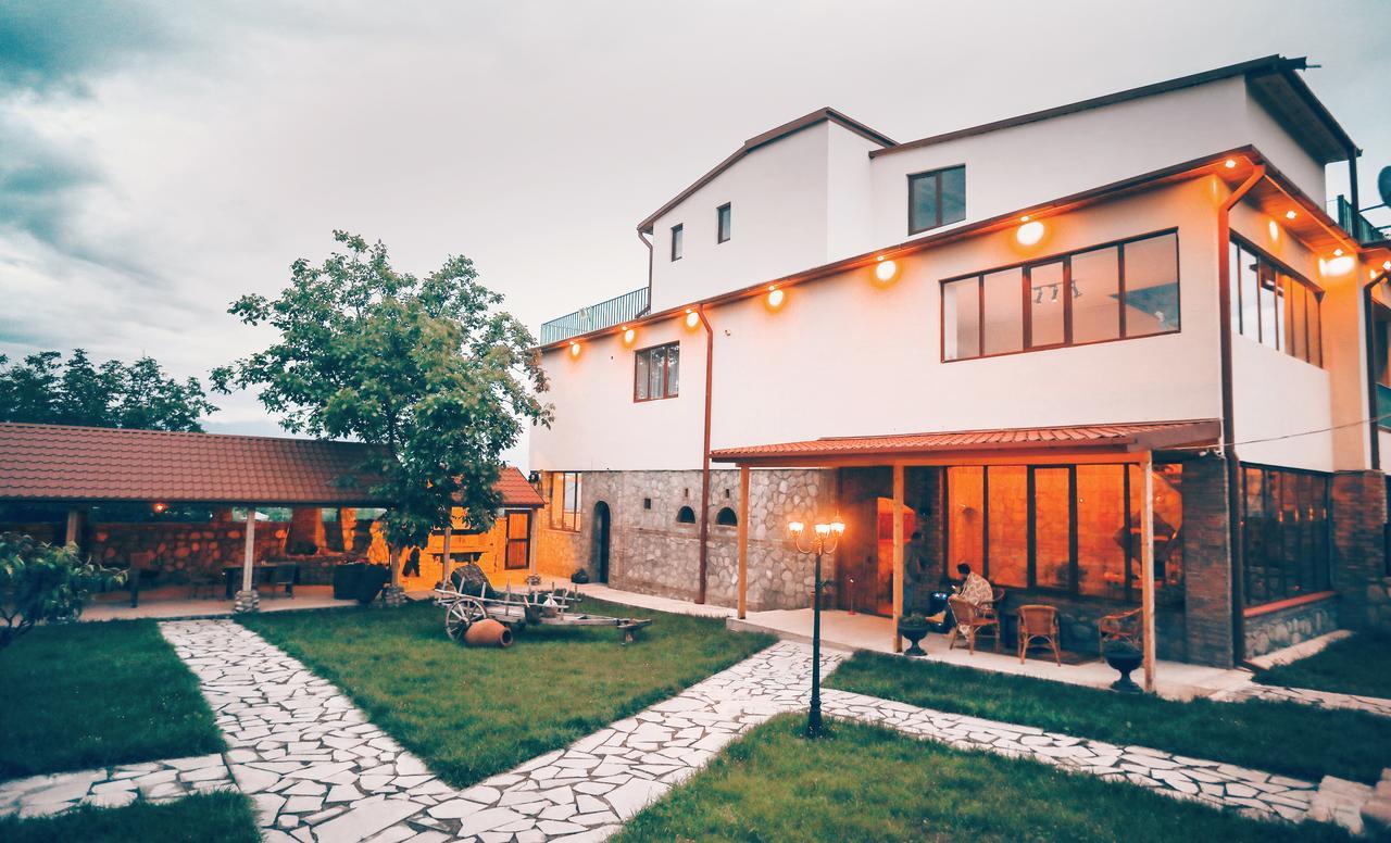 Hotel & Wine Cellar Arge Telavi Bagian luar foto